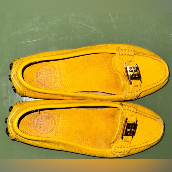 Tory Burch Kendrick Yellow Pebbled-Leather Loafers - Picture 2 of 9
